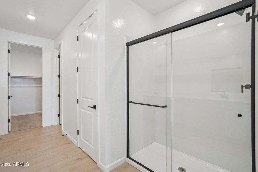 37-web-or-mls-W Brown St-S0104-037