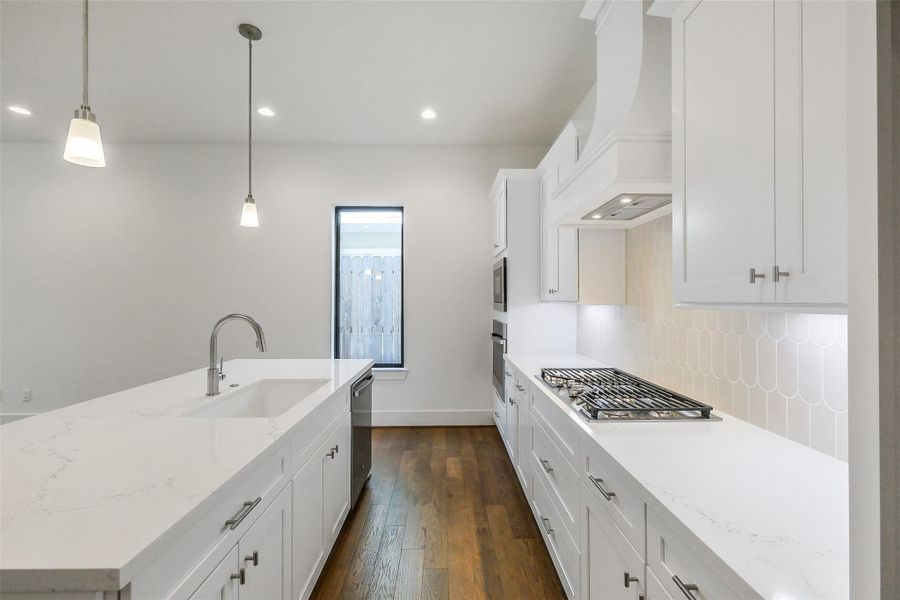 Furnished interior view inside a new home in Timbergrove Trails, Houston (Image 7).