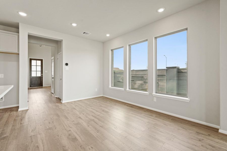 Spacious, unfurnished interior of a new home in Jubilee, Hockley (Image 19).