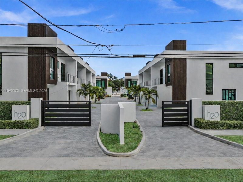 Image 72 of a home in .