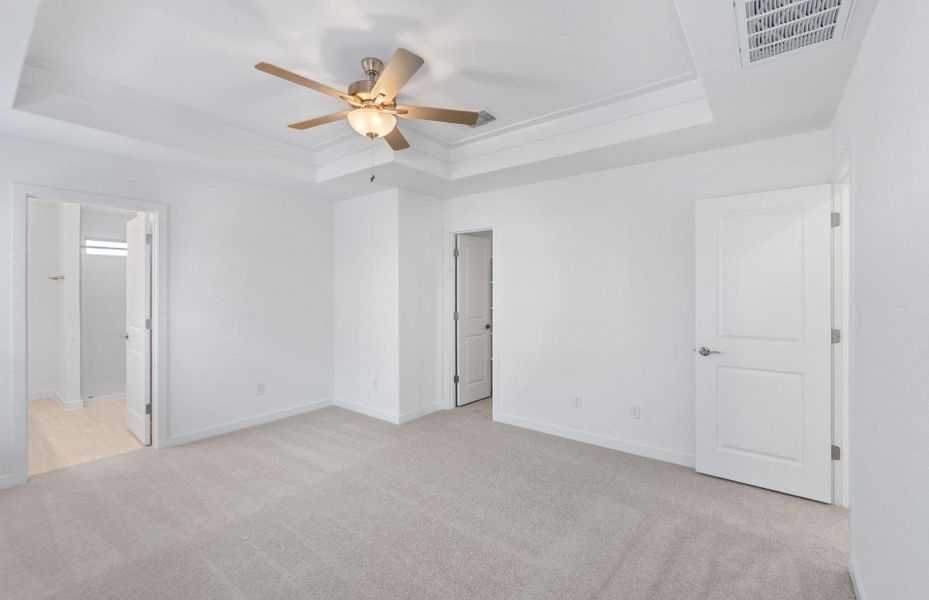 Spacious, unfurnished interior of a new home in Santa Rita Ranch, Liberty Hill (Image 14). Spacious, unfurnished interior of a new home in Santa Rita Ranch, Liberty Hill (Image 14).