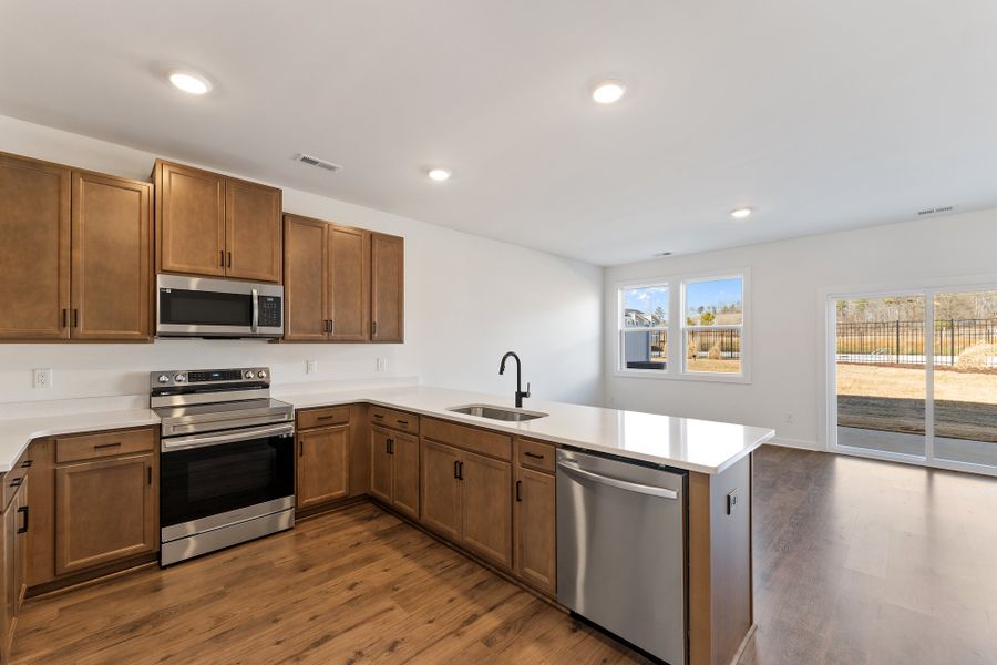 Representative furnished interior of a home built from the Glover by Hunter Quinn Homes in Westgate Village Townes, Spartanburg (Image 7). Representative furnished interior of a home built from the Glover by Hunter Quinn Homes in Westgate Village Townes, Spartanburg (Image 7).