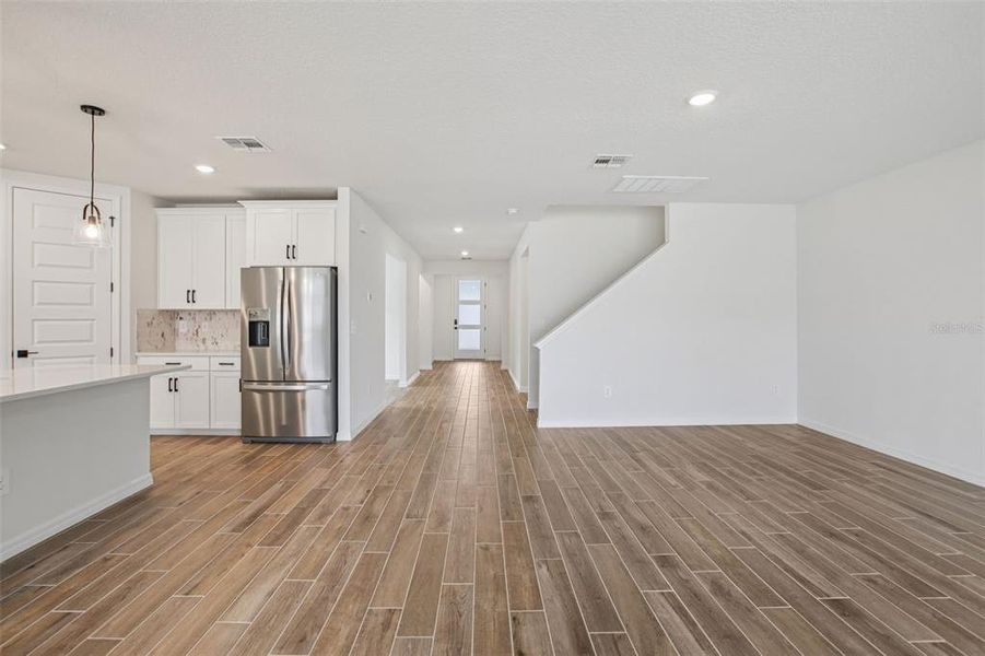 Spacious, unfurnished interior of a new home in Two Rivers - Signature Series, Zephyrhills (Image 22).