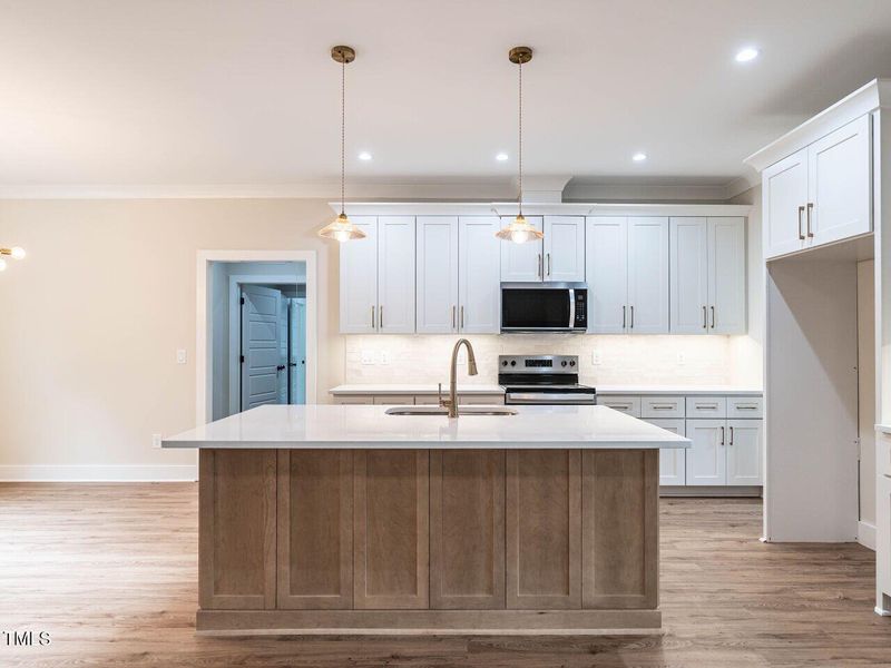 012-1280x960-kitchen