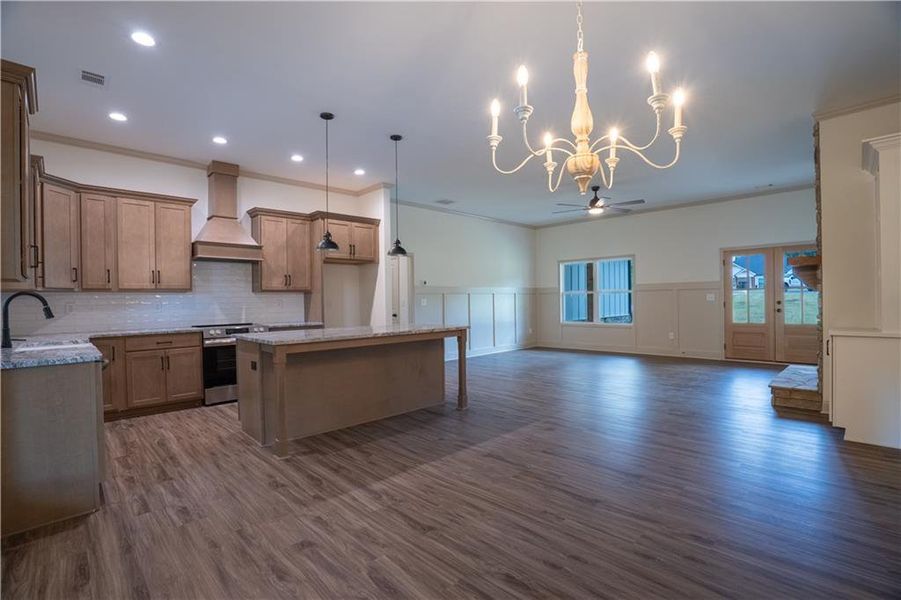 Furnished interior view inside a new home in , Temple (Image 14).