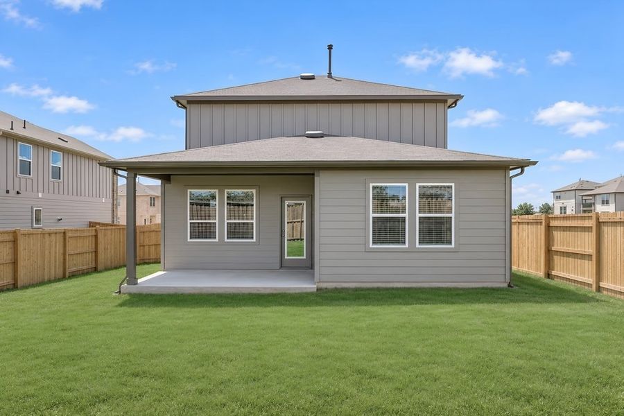Exterior details and patio area of a home in Sunfield, Buda (Image 28).