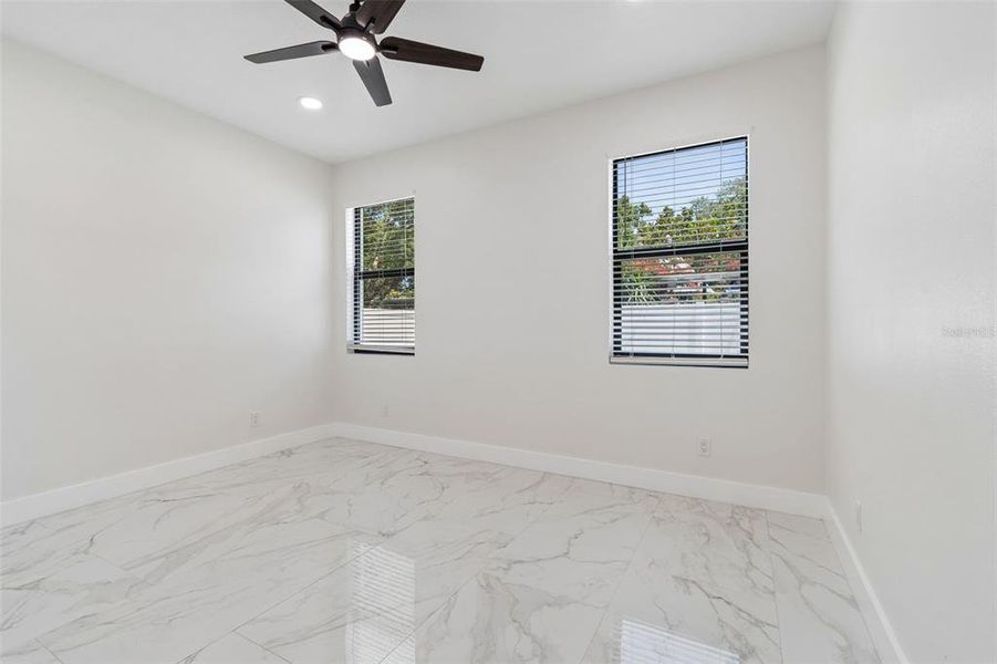 Spacious, unfurnished interior of a new home in , Tampa (Image 50).