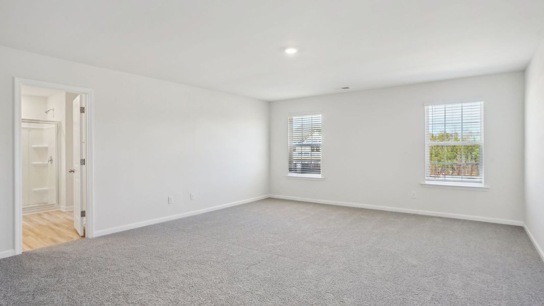 Spacious, unfurnished interior of a new home in Granite Falls, Lancaster (Image 19). Spacious, unfurnished interior of a new home in Granite Falls, Lancaster (Image 19).