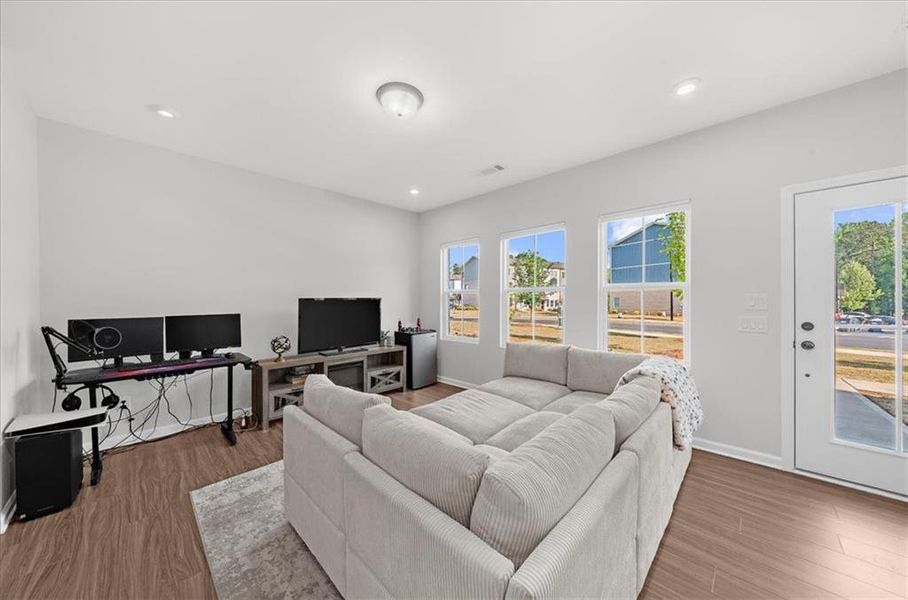 Furnished interior view inside a new home in , Acworth (Image 49).
