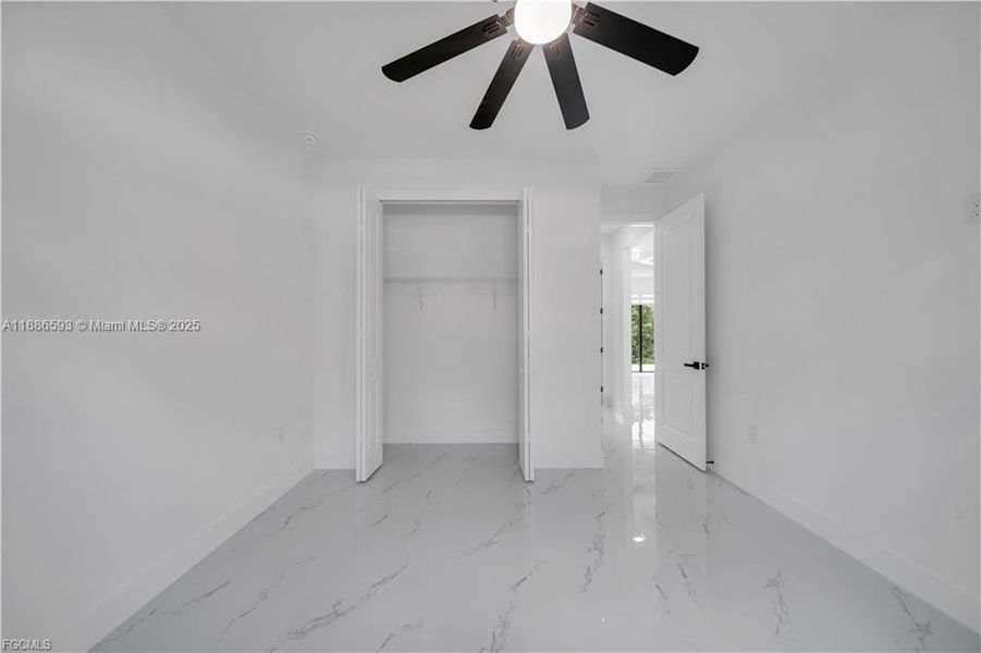 Image 21 of a home in . Image 21 of a home in .