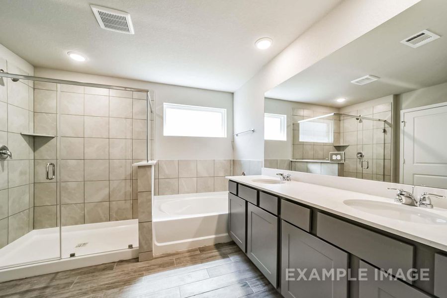Furnished interior view inside a new home in River Ranch Meadows, Dayton (Image 4).