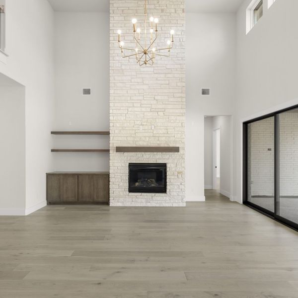 Spacious, unfurnished interior of a new home in StarView, Prosper (Image 76).