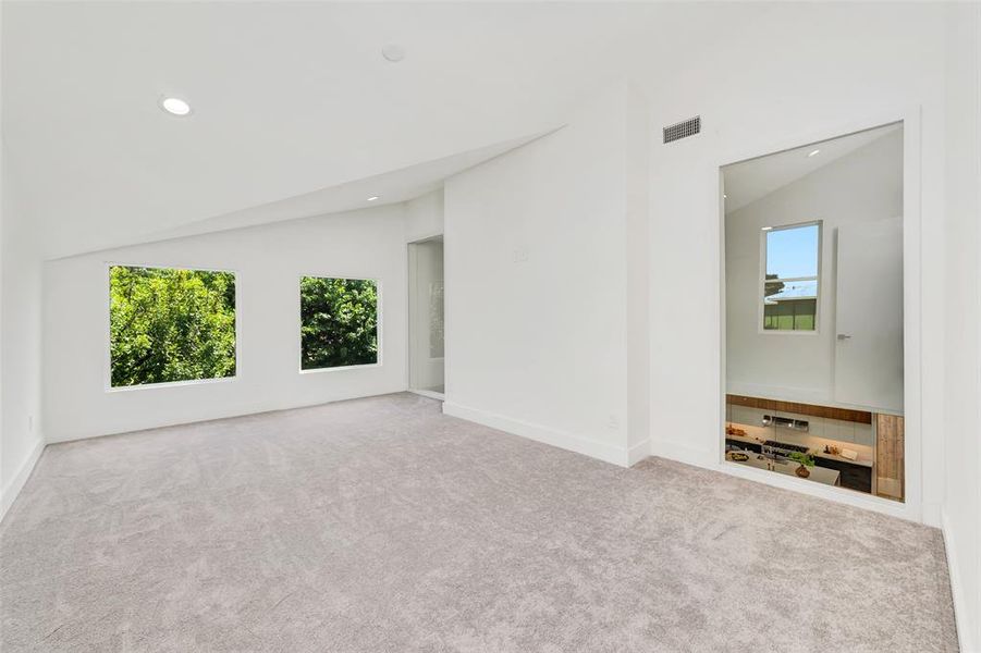 2nd floor bonus room