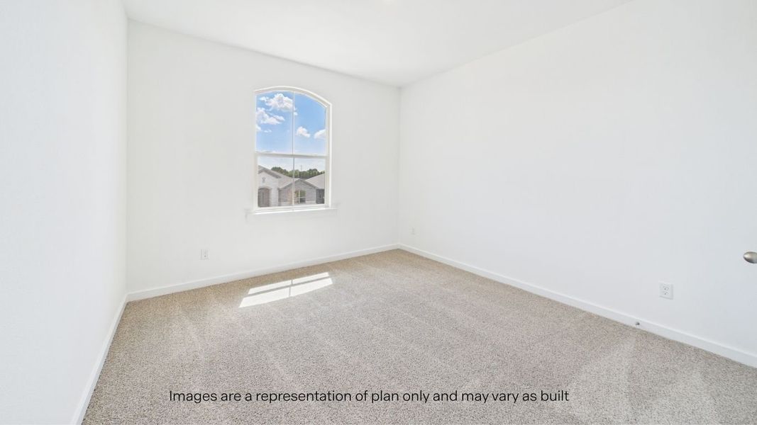 Spacious, unfurnished interior of a new home in Viridian, Lubbock (Image 28).