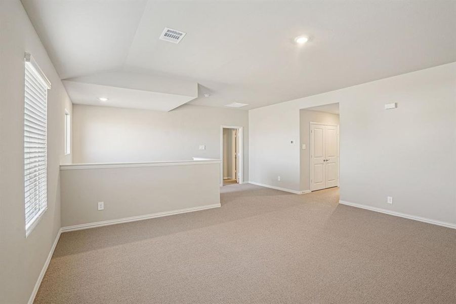 Photo is not of the actual home, but is an inspirational photo of builder’s model home and may depict options, furnishings, and/or decorator features that are not included.