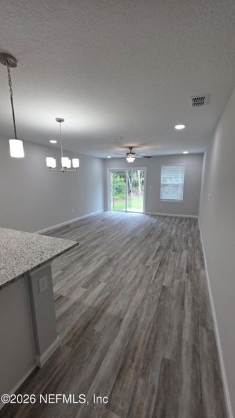 Spacious, unfurnished interior of a new home in , Jacksonville (Image 26).