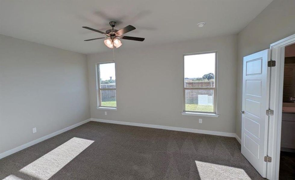 Spacious, unfurnished interior of a new home in Bella Vista, Granbury (Image 13). Spacious, unfurnished interior of a new home in Bella Vista, Granbury (Image 13).