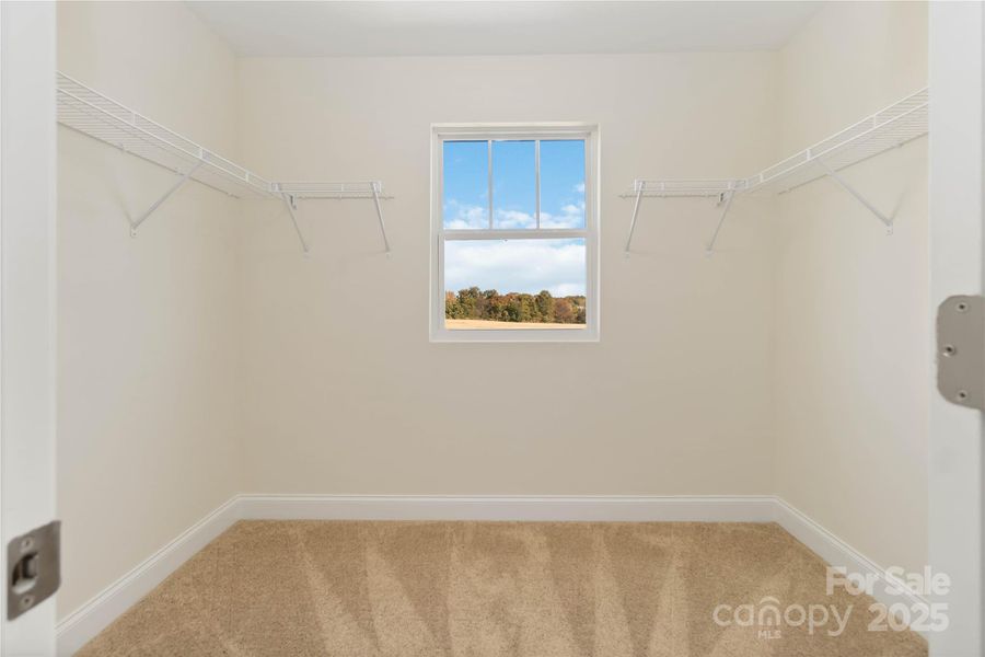 Spacious, unfurnished interior of a new home in , Monroe (Image 31).
