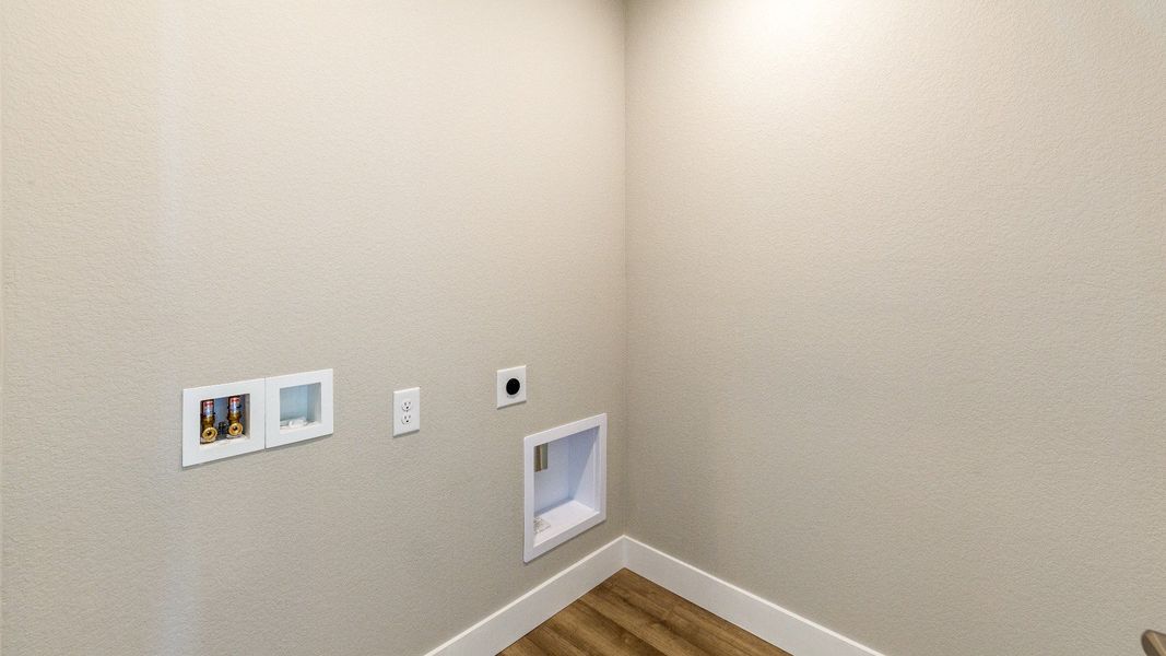 Furnished interior view inside a new home in Granary, Johnstown (Image 16).