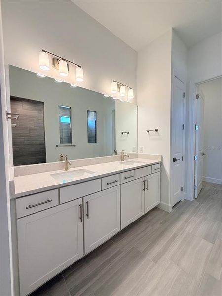 Furnished interior view inside a new home in , Lakewood Ranch (Image 11).