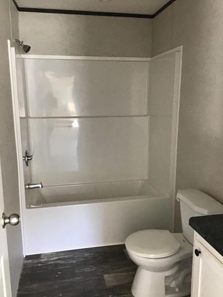 Image 10 of a home in .