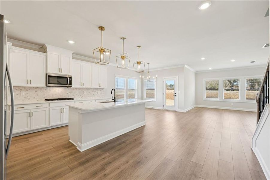 Furnished interior view inside a new home in River Pointe, Monroe (Image 8).