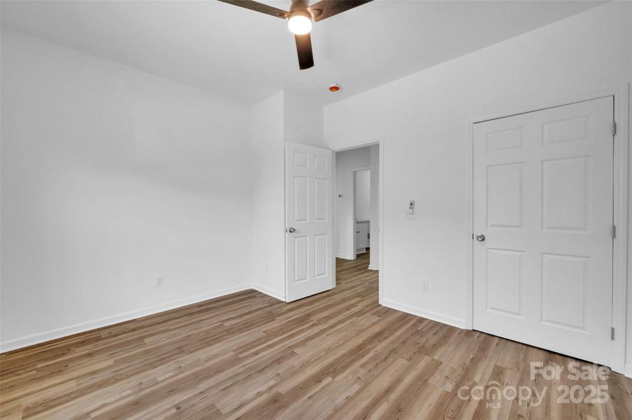 Spacious, unfurnished interior of a new home in , Chester (Image 6).