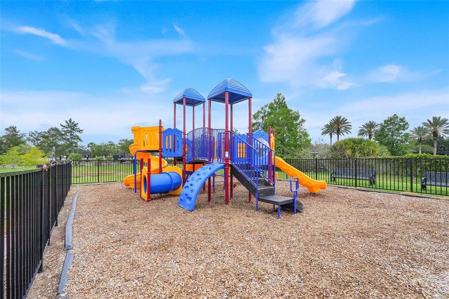 Community amenities in , Orlando (Image 32).