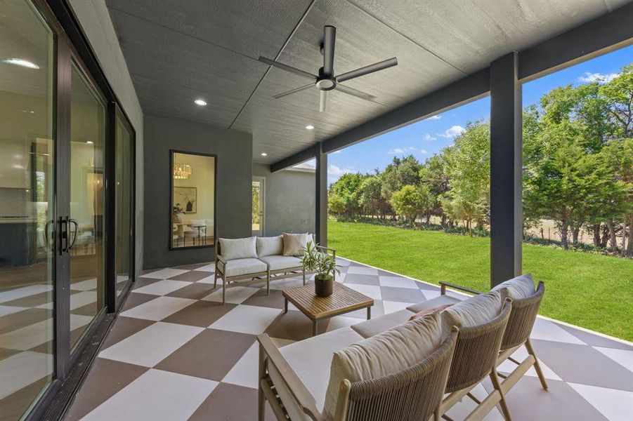 Exterior details and patio area of a home in , Red Oak (Image 27).