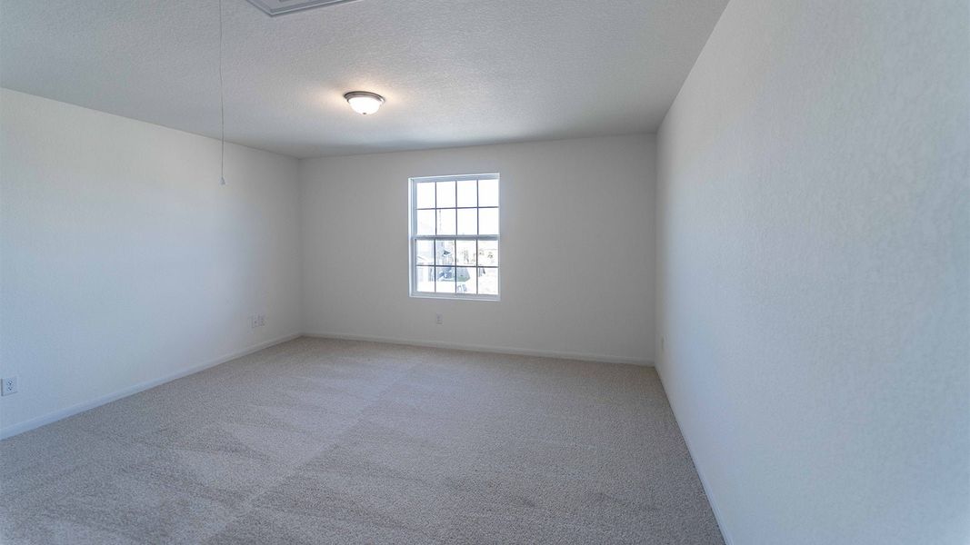 Spacious, unfurnished interior of a new home in Katzer Ranch, Converse (Image 31).