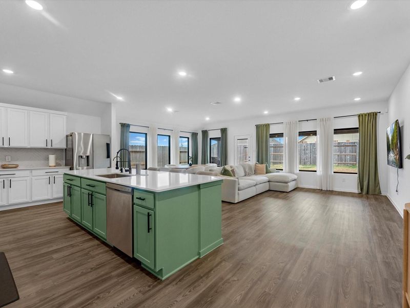 Furnished interior view inside a new home in Samara, League City (Image 5).