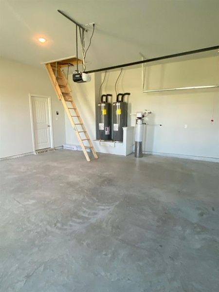 Image 19 of a home in Hillview Addition.