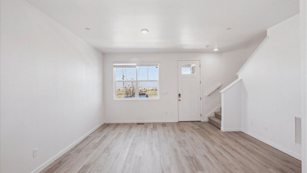 Spacious, unfurnished interior of a new home in Vista Meadows, Fort Lupton (Image 17). Spacious, unfurnished interior of a new home in Vista Meadows, Fort Lupton (Image 17).