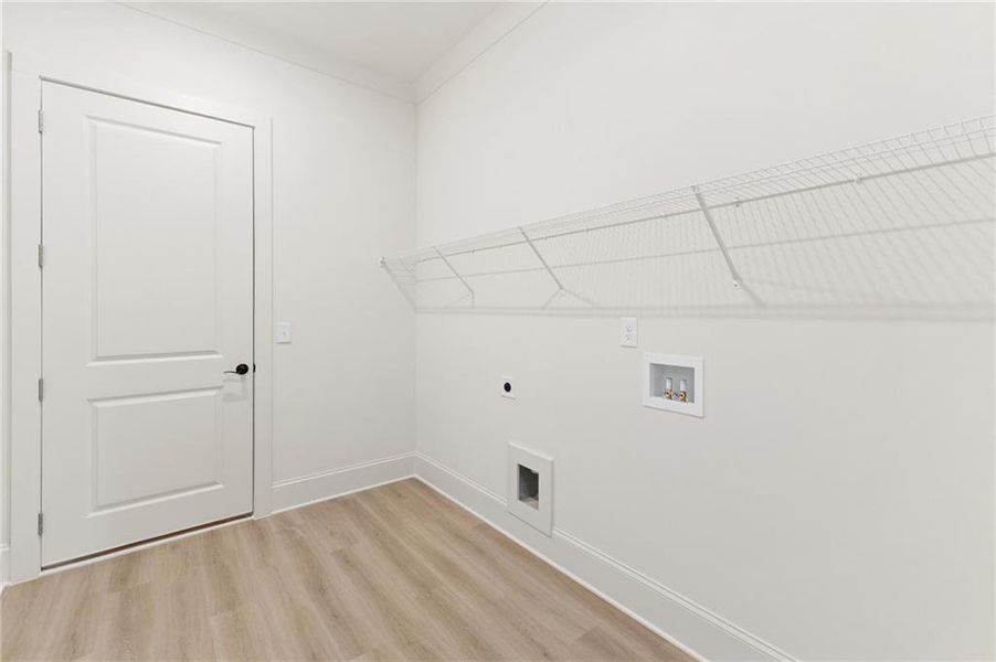Spacious, unfurnished interior of a new home in Trove, Watkinsville (Image 25).