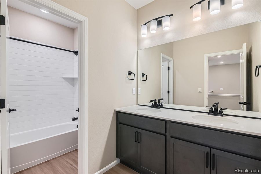 2nd dual vanity bath