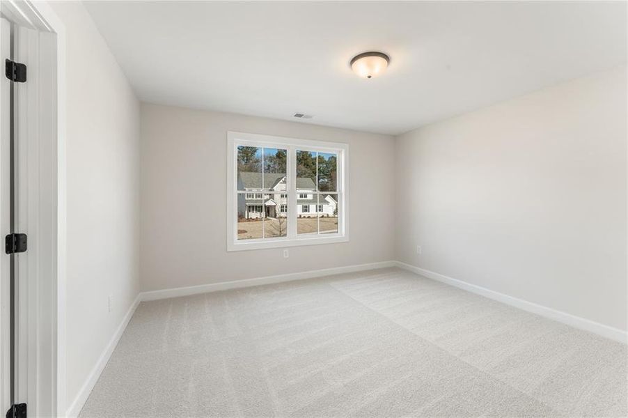 Spacious, unfurnished interior of a new home in , Marietta (Image 60).