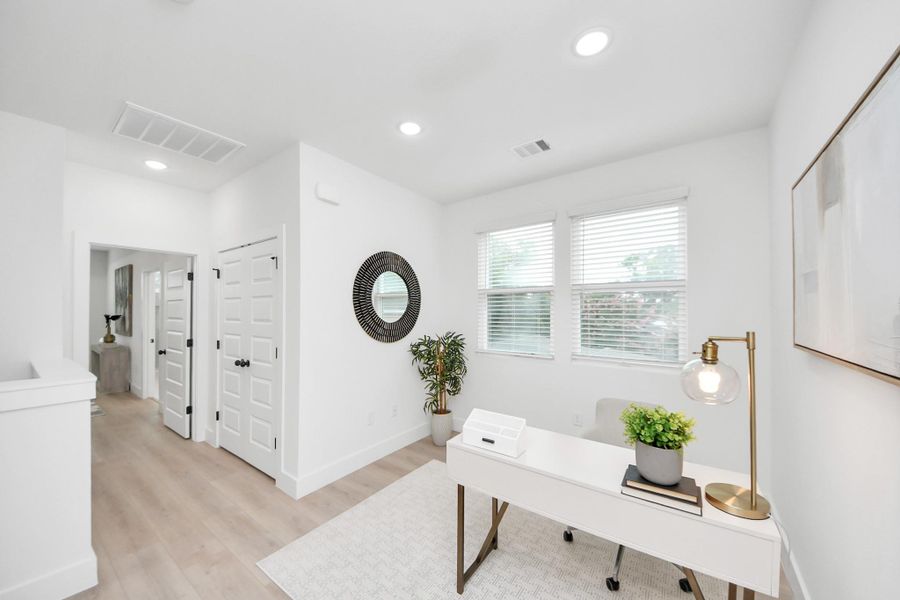 Furnished interior view inside a new home in , Houston (Image 9).
