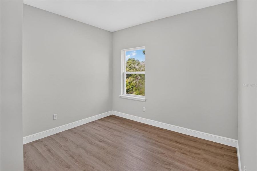 Spacious, unfurnished interior of a new home in , Ocala (Image 21).