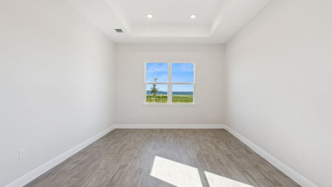 Representative unfurnished interior of a home built from the Conrad by D.R. Horton in Buena Lago, St. Cloud (Image 28). Representative unfurnished interior of a home built from the Conrad by D.R. Horton in Buena Lago, St. Cloud (Image 28).