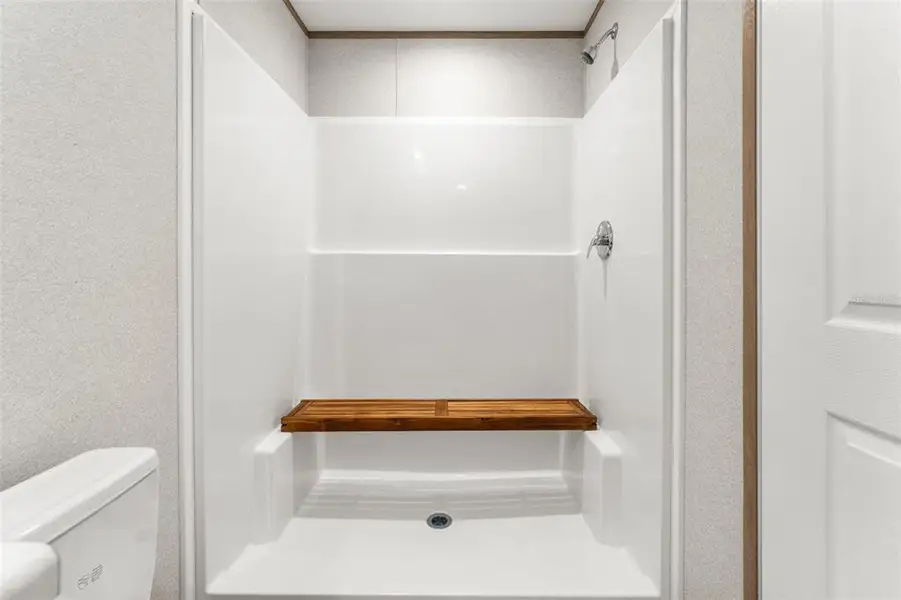 Image 21 of a home in .