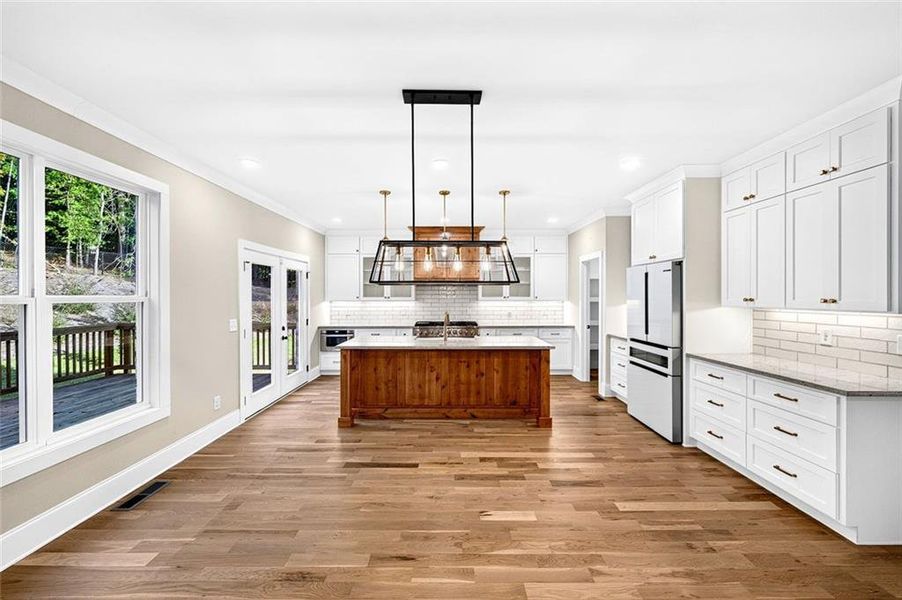 Furnished interior view inside a new home in , Bishop (Image 13).