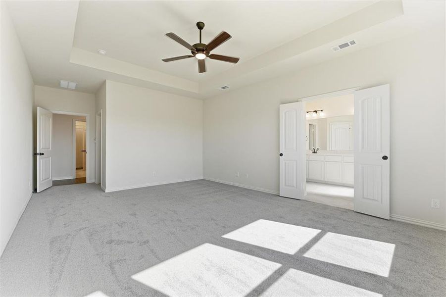 Spacious, unfurnished interior of a new home in Northstar, Haslet (Image 37).