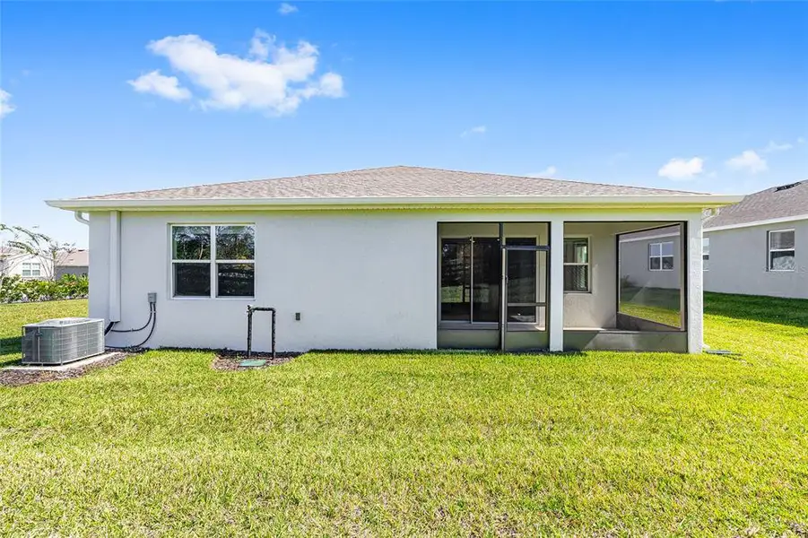 Exterior details and patio area of a home in JB Ranch, Ocala (Image 3). Exterior details and patio area of a home in JB Ranch, Ocala (Image 3).
