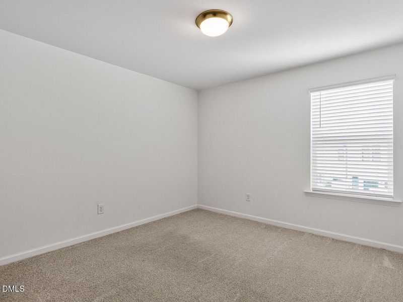 029-1280x960-bedroom