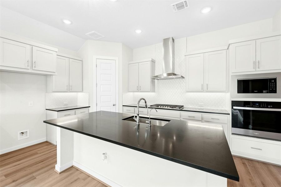 Furnished interior view inside a new home in University Heights, Round Rock (Image 10). Furnished interior view inside a new home in University Heights, Round Rock (Image 10).