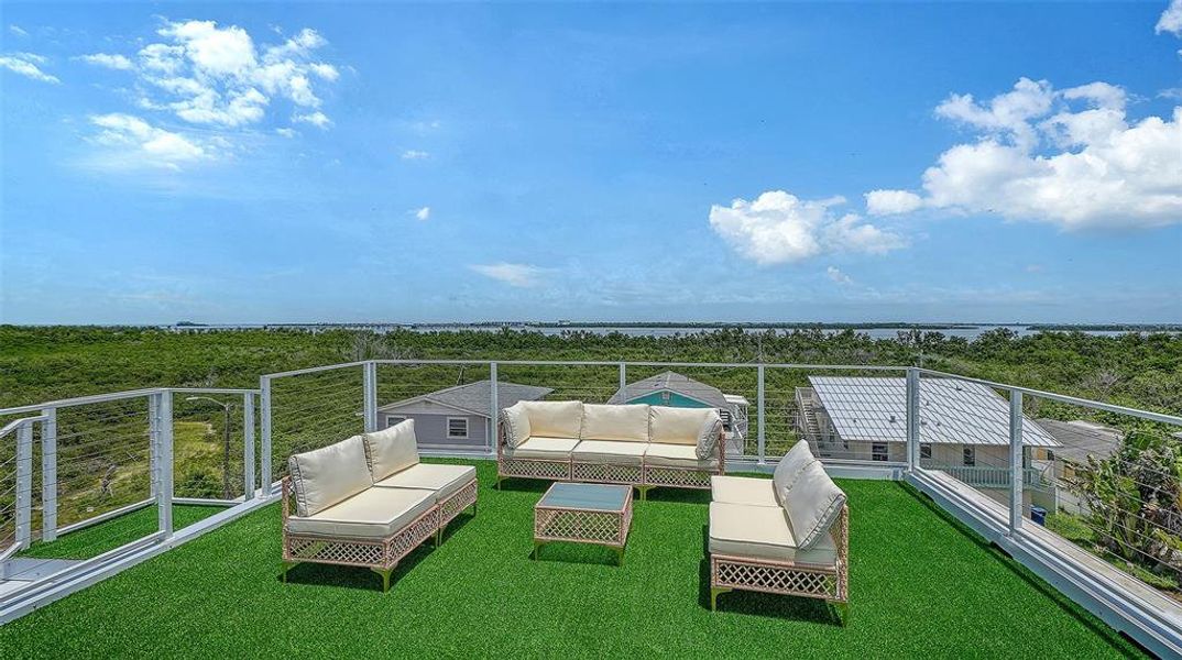 Exterior details and patio area of a home in , Holmes Beach (Image 26). Exterior details and patio area of a home in , Holmes Beach (Image 26).