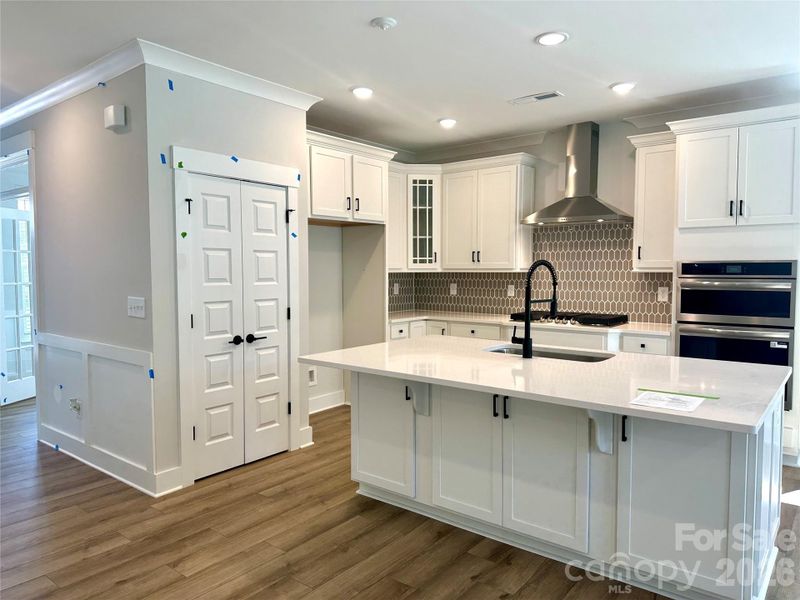 Furnished interior view inside a new home in Summerlin, Mooresville (Image 8).
