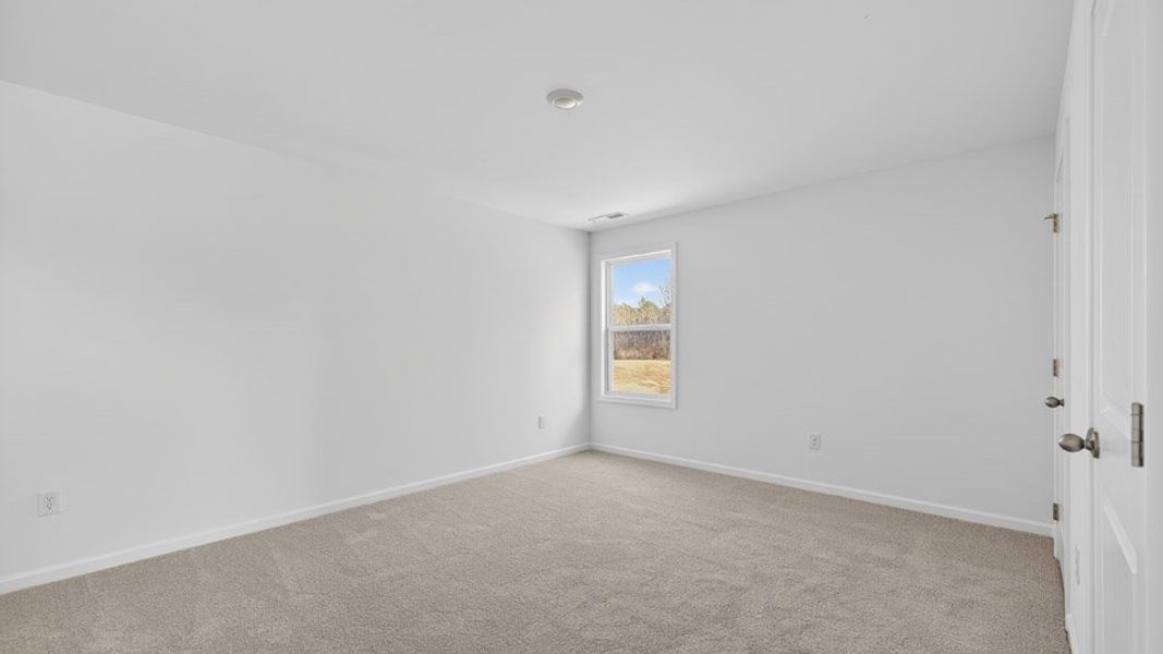 Representative unfurnished interior of a home built from the Hartwell by D.R. Horton in The Grove at Winston Pointe, Clayton (Image 23). Representative unfurnished interior of a home built from the Hartwell by D.R. Horton in The Grove at Winston Pointe, Clayton (Image 23).