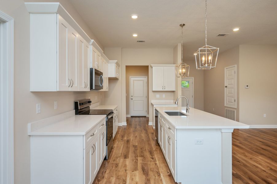 Representative furnished interior of a home built from the Jackson by CJL Homes in Oak Hollow, Crestview (Image 6).
