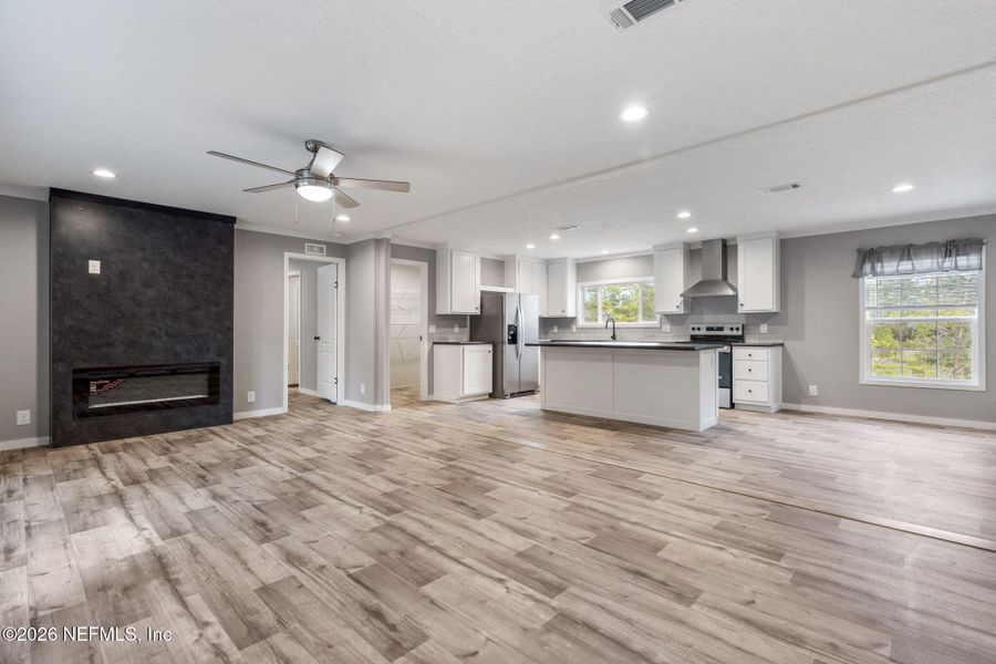 Image 45 of a home in .